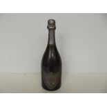 1982 Dom Perignon champagne, sealed and full