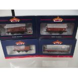 Four Bachmann 00 Gauge Rolling Stock