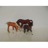 3x Beswick ponies