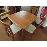 Good quality extending breakfast table and 4 chair