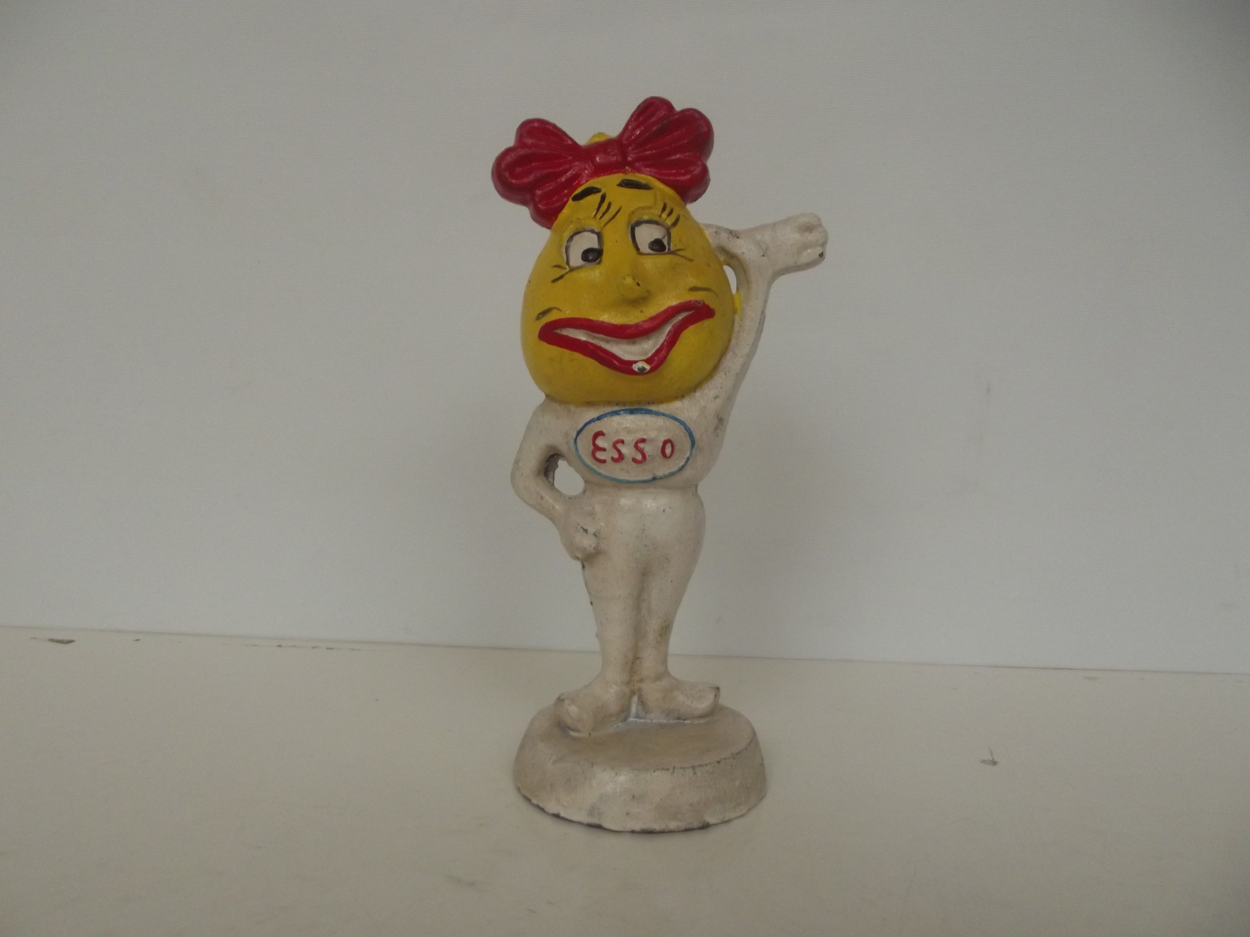 Cast iron Esso lady, height 20cm