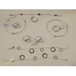 10 items of silver jewellery, rings, bracelets etc