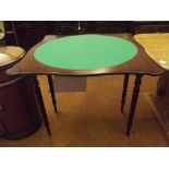 Very good quality folding card table