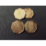 Pair of 9 ct gold cuff links