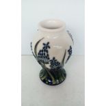 Moorcroft vase, "Muscari", 10 cm high