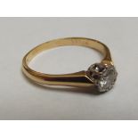 18 carat yellow gold and diamond ring, size W
