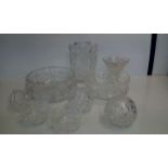 Quantity of cut glass to include fruit bowls, bask