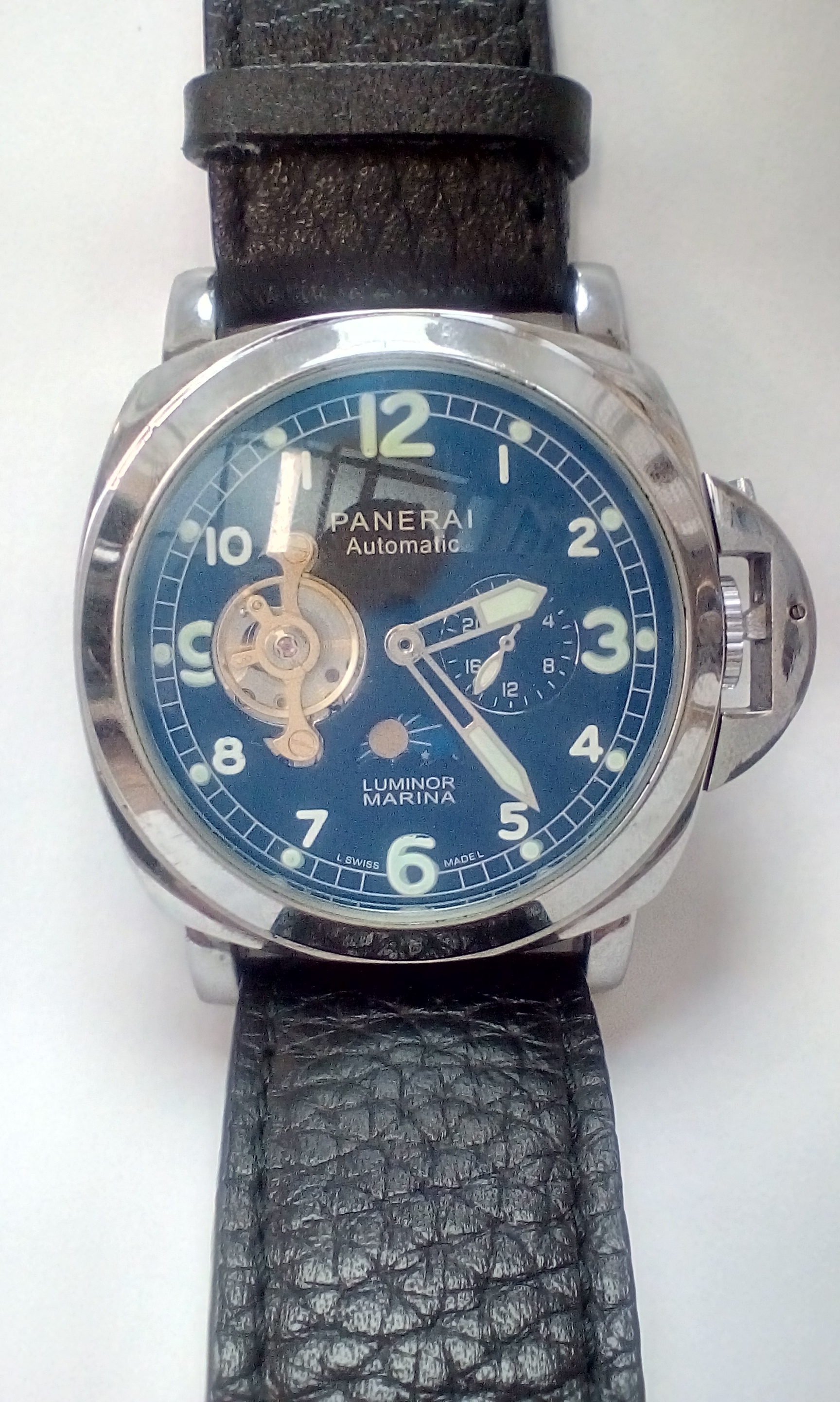 Panerai Luminor Marina replica wristwatch, very go