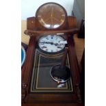 Wall clock and mantle clock