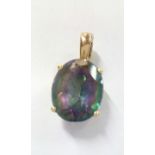 14 carat gold pendant set with mystic quartz