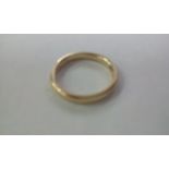 9 carat gold band, size O