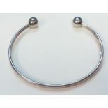 9ct white gold bangle 3.2 grams