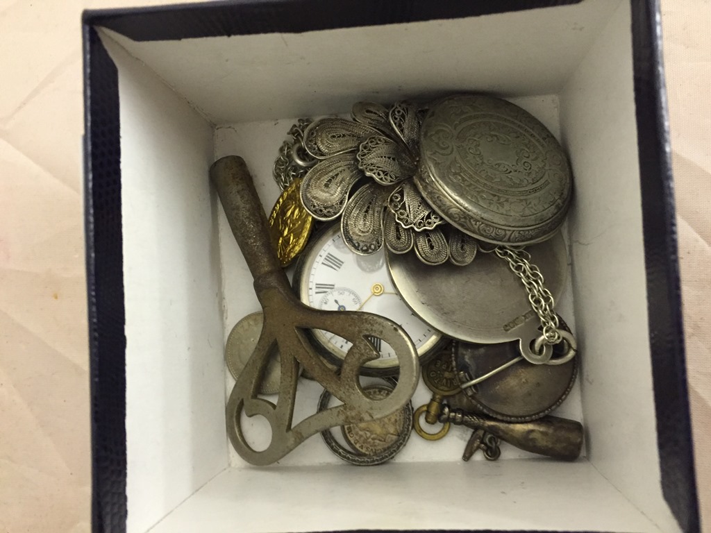 Silver items to inc coins, St Christopher, jewellery,