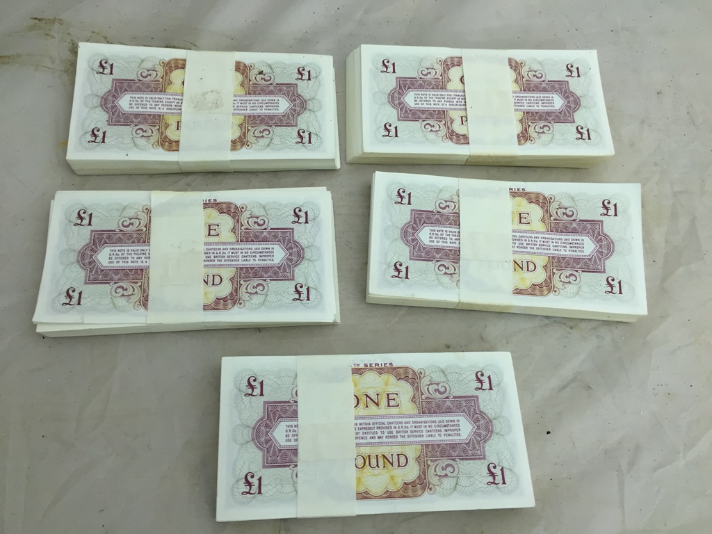 Five bundles of British Forces £1 notes (5 x 100 consecutives)