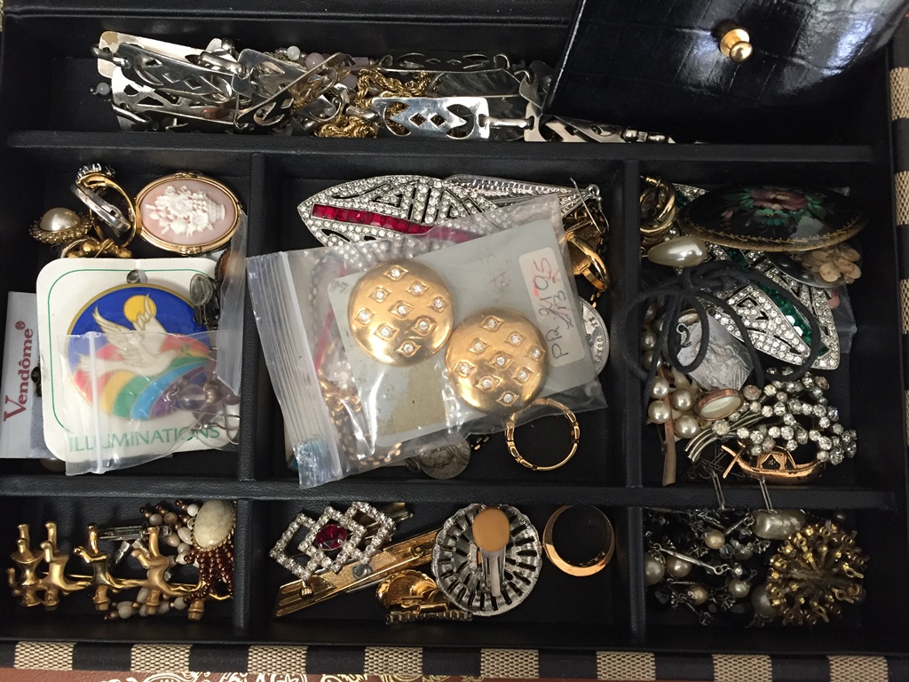 A box of costume jewellery