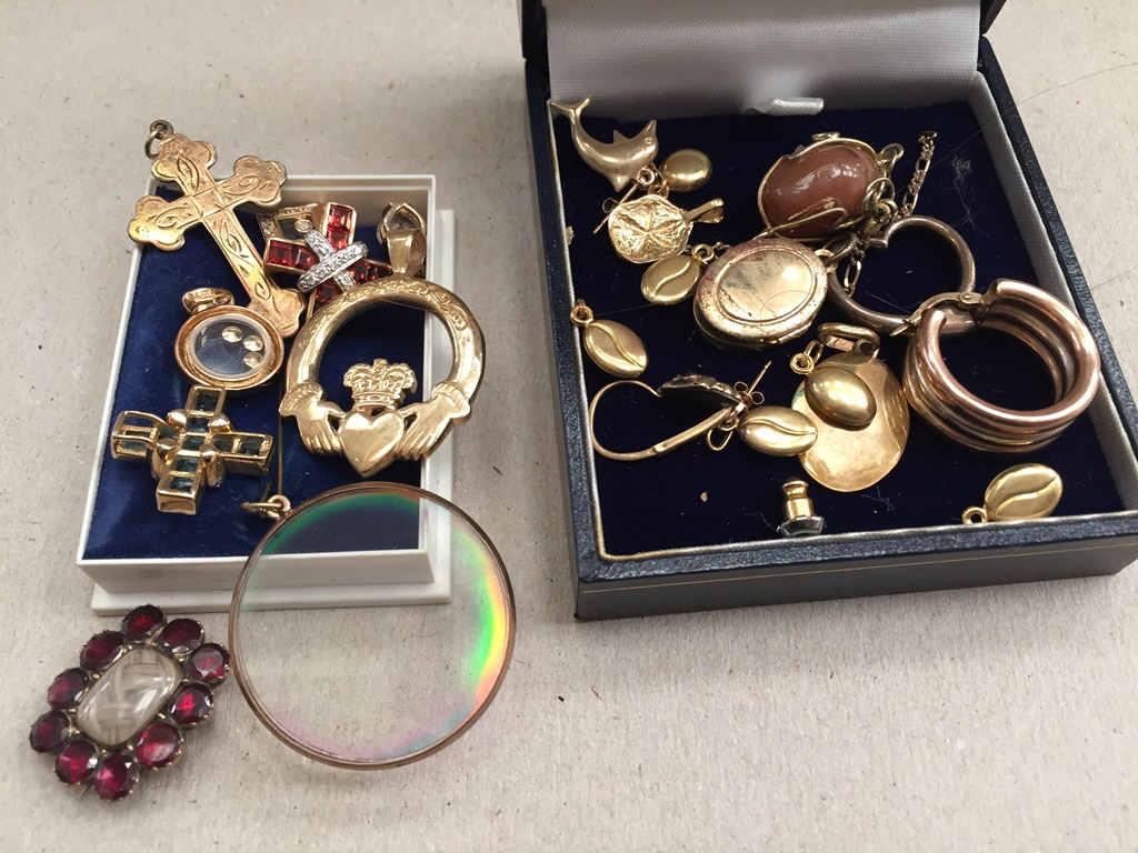 A quantity of marked and unmarked gold to inc seven pendants, necklace,