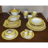 An Art Deco part teaset