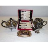 Silver plated ware and a cased set of cutlery