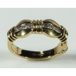 A lady's 18ct gold ring set with diamonds, weight 6gms, size O