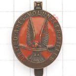 United Arts Volunteer Rifles WW1 VTC bronze cap badge Scarce die-cast example with orange red