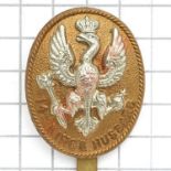 14th King's Hussars bi-metal oval cap badge circa 1896-1915.Die-stamped. White metal eagle mounted