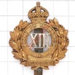 13th Hussars OR’s bi-metal Edwardian cap badge, Die-stamped. (KK 770) Long slider VGC