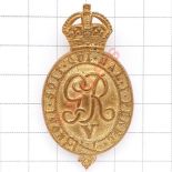 Household Battalion OR’s brass cap badge circa 1916 Die-stamped crowned oval Garter with central “