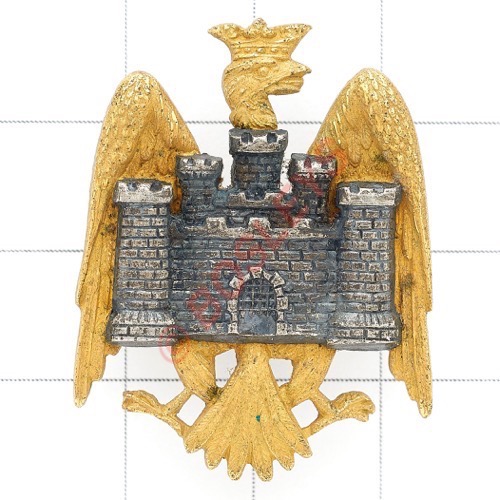 Bedfordshire Yeomanry Officer’s dress badge. Die-cast gilt coroneted eagle with silvered castle on
