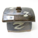 Joanna Wason for the Leach pottery St Ives, a studio pottery box and cover
