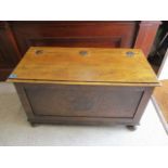 A 1930s oak coffer, 20 3/4 h, 36 w