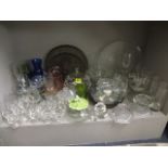 Mixed glassware to include a Dartington powder puff bowl with lid