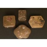 Another four Japanese mixed metal Snuff Boxes, similarIncluding one decorated with samurai warriors,