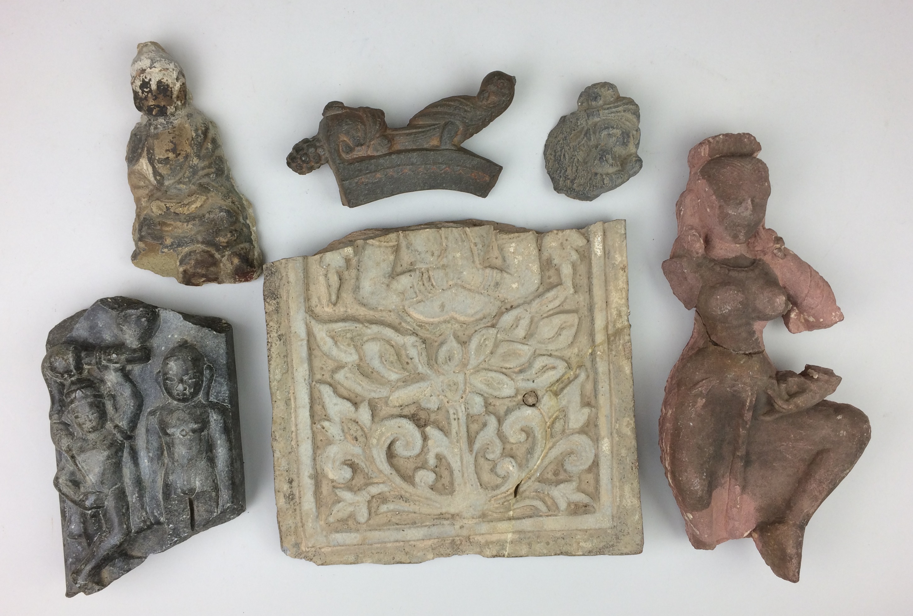 A collection of fragmentary Indian stone Carvings,including a Gandhara Buddha and two Rajasthan - Image 3 of 3