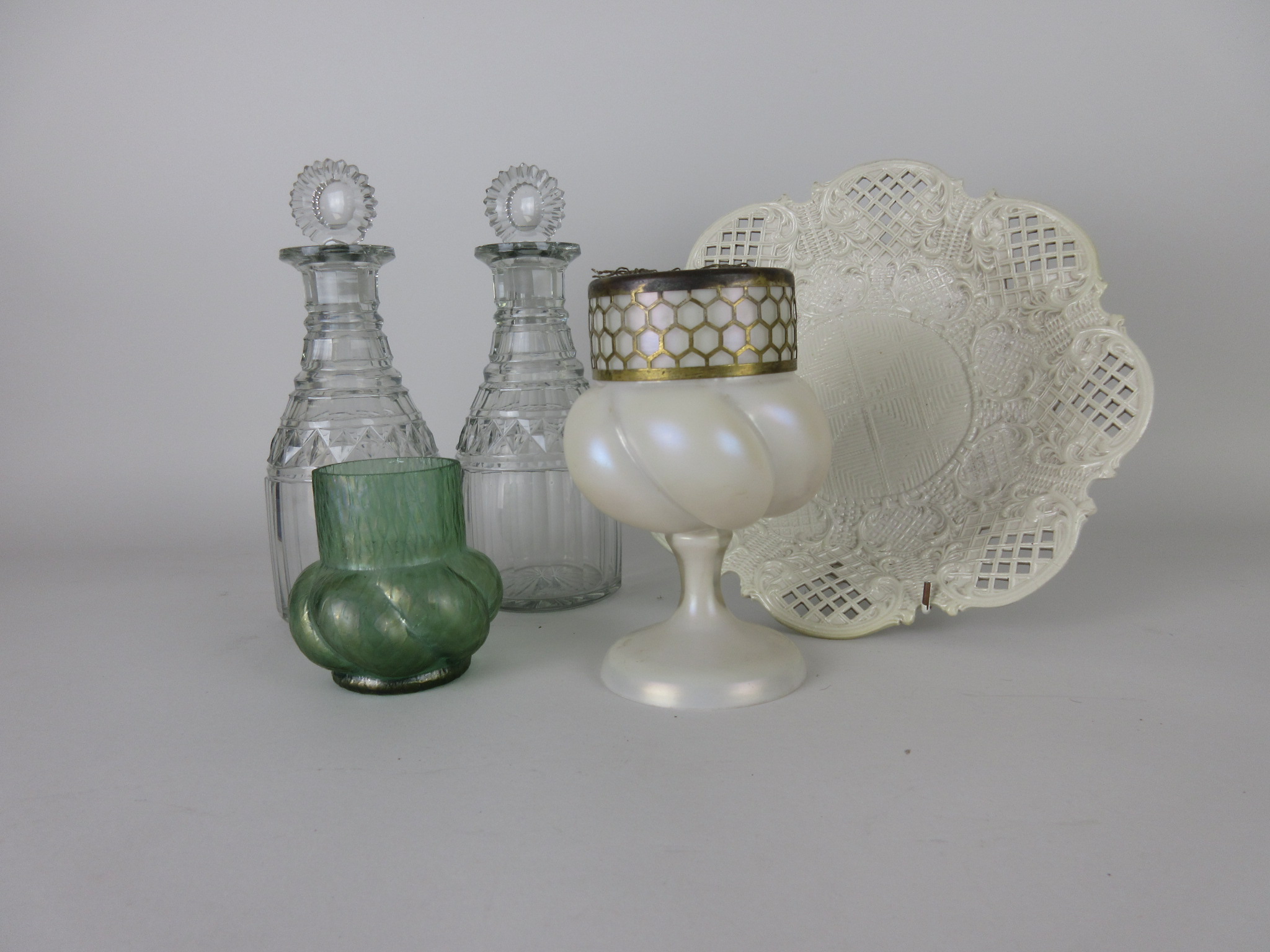 A pair of Georgian cut glass Decanters with target stoppers, 9 1/2in H (chipped rims), two - Image 2 of 3