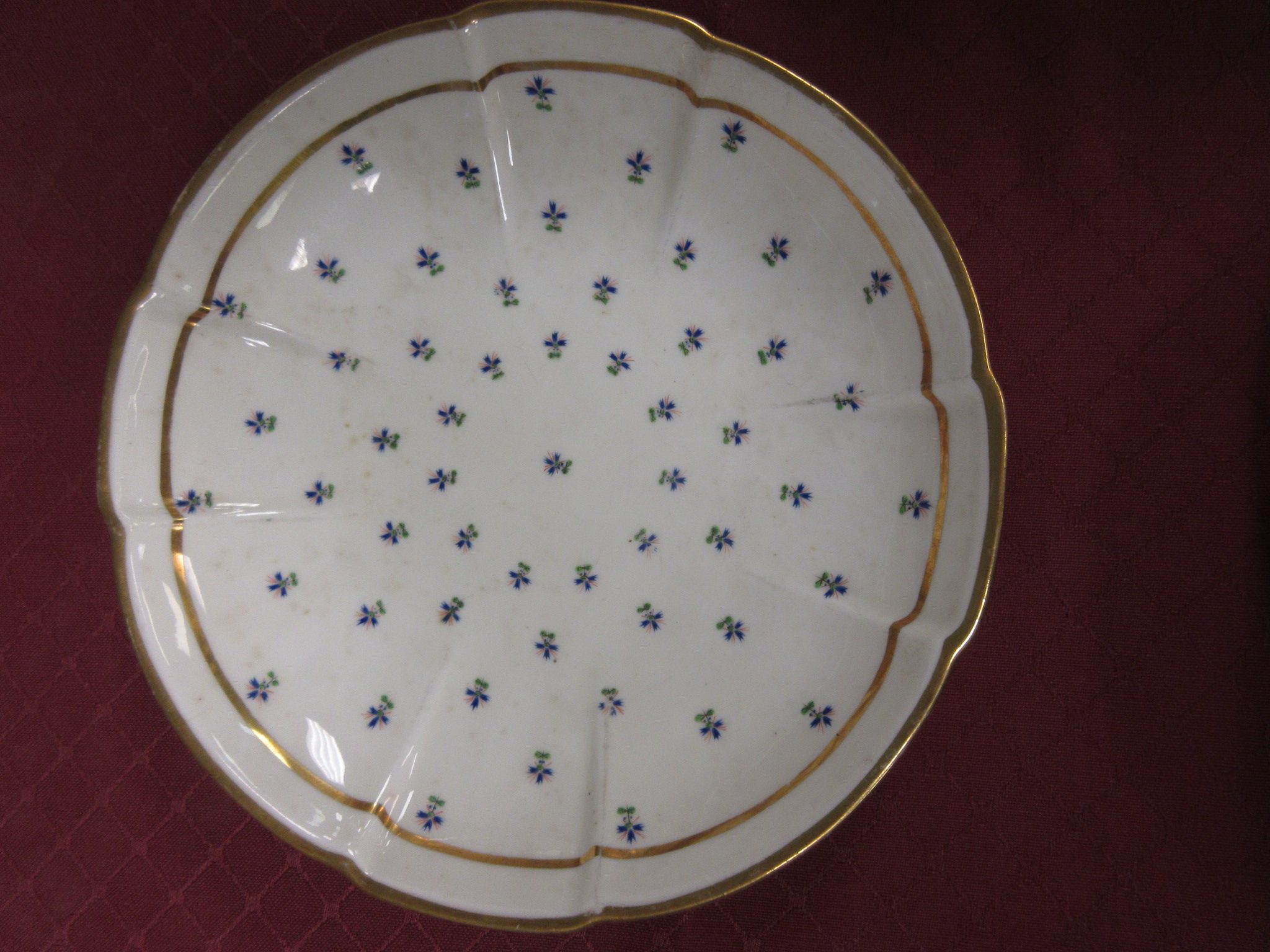 A Swansea porcelain part Dessert Service, circa 1815-1818, of cruciform shape and decorated with - Image 8 of 12