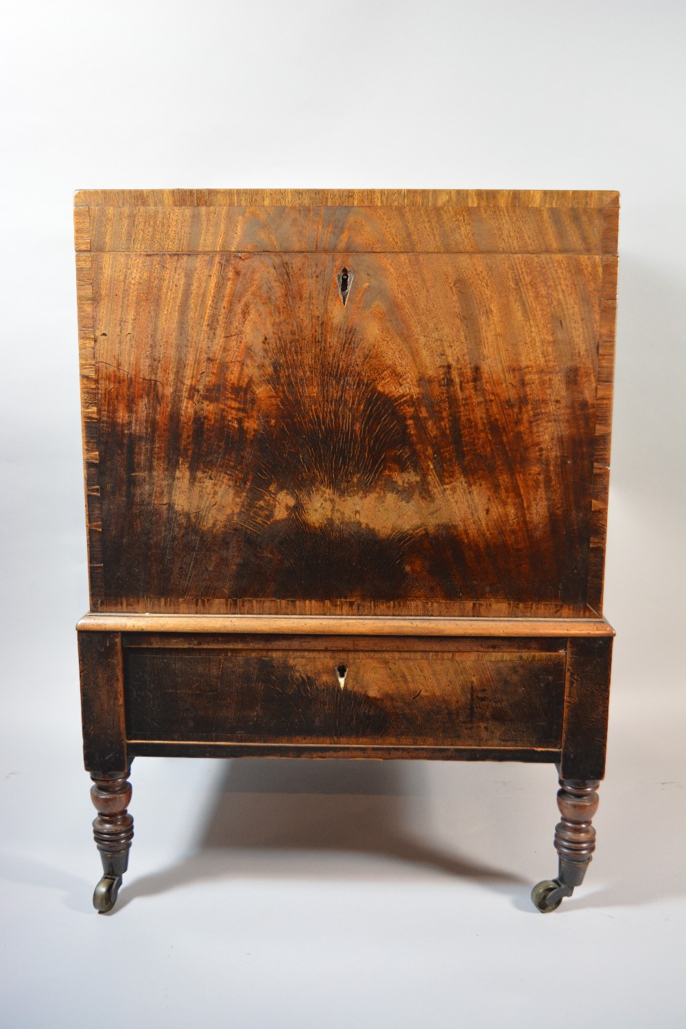 A Mid 19th Century Cellarette with Hinged Top and Base Drawer. - Image 2 of 2