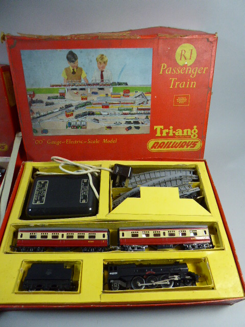 A Triang Railways Train Set, - Image 3 of 3