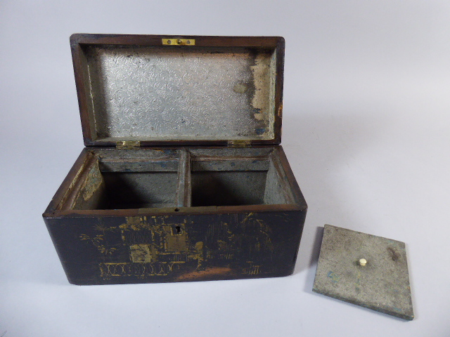 An Early 19th Century Regency Chinoiserie Lacquered Tea Caddy. - Image 2 of 2