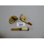 A Carved Meerschaum Cheroot Holder,