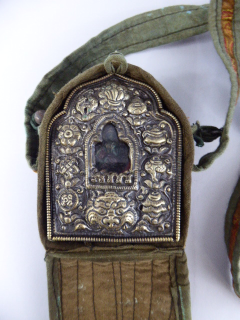 An Oriental Metal Cased Icon Containing Figure of Seated Buddha Set in Silk Embroidered Carrying - Image 2 of 2