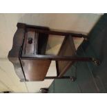 An Edwardian Oak Drop Leaf Galleried Trolley with Single Drawer and Stretcher Shelf,