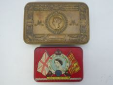 A WWI Princess Mary Brass Christmas Box, contains a vintage newspaper article together with an OXO