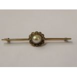 An Antique 18ct Gold Old Cut Diamond and Natural Pearl Brooch, the pearl measures 7 x 8 mm, 22 -