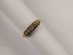 A Lady's Antique 18 ct Yellow Gold Five Stone Diamond Ring, size J, approx 28 to 32 pts old cut