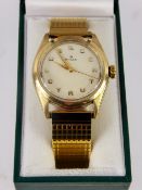 A Gentleman's Vintage 14 ct Yellow Gold Rolex 1/4 Century Club. The Watch having white face with
