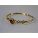 A Victorian Style 9 ct Yellow Gold and Garnet Bracelet, approx 6.4 gms.