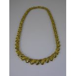 A Lady's 14 ct Yellow Gold Shell Form Fancy Necklace, approx 42 cms, approx 37 gms.