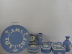 A Quantity of Blue Josiah Wedgwood Porcelain, including a cabinet plate, three trinket dishes and