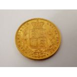 A Victorian 1871 Solid Gold Full Sovereign WW to neck (gc).