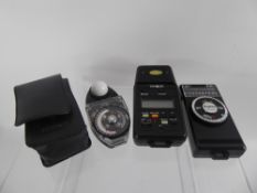 Camera Minolta Autometer 111F (only ambient light), Shepherd XE-99 Flashmeter (erratic battery